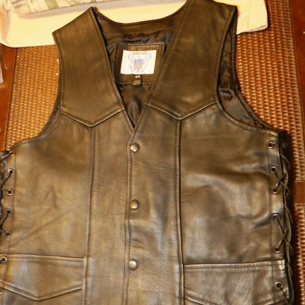 Vanguard Small Men's Vest Made In Pakistan